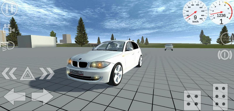 BMW 120D в игре Симпл Кар Краш